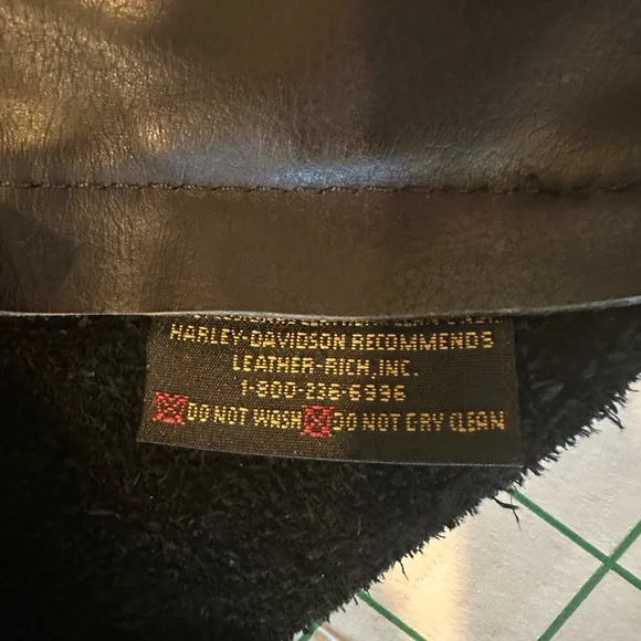 Harley Davidson women’s black leather chaps excellent condition buckle lace up - Picture 5 of 16